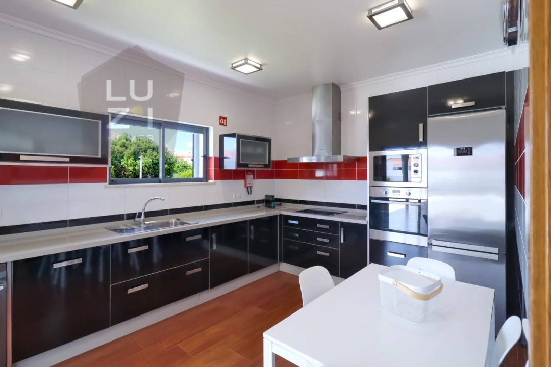 Moradia T3 para Venda em Vila de Sagres Foto 6