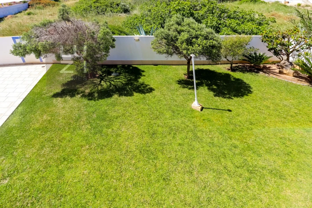 Moradia T3 para Venda em Vila de Sagres Foto 28