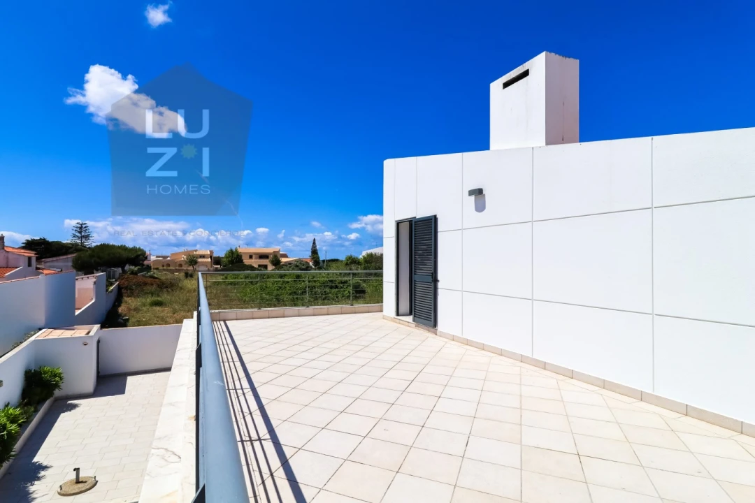 Moradia T3 para Venda em Vila de Sagres Foto 25