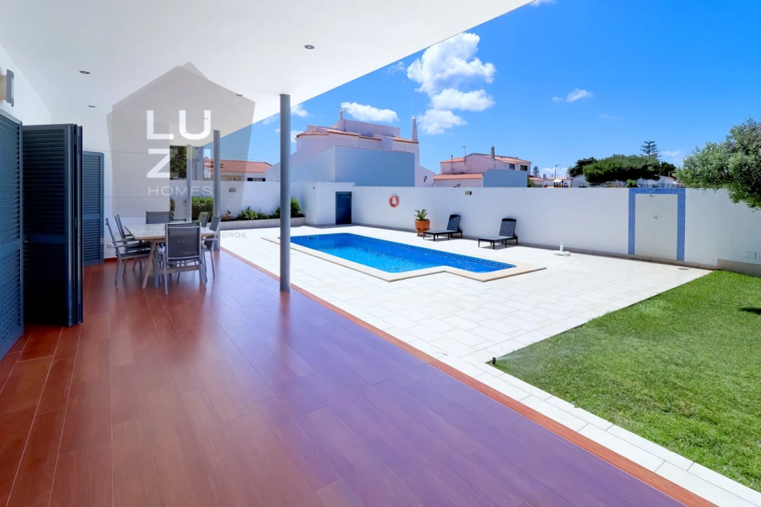 Moradia T3 para Venda em Vila de Sagres Foto 31