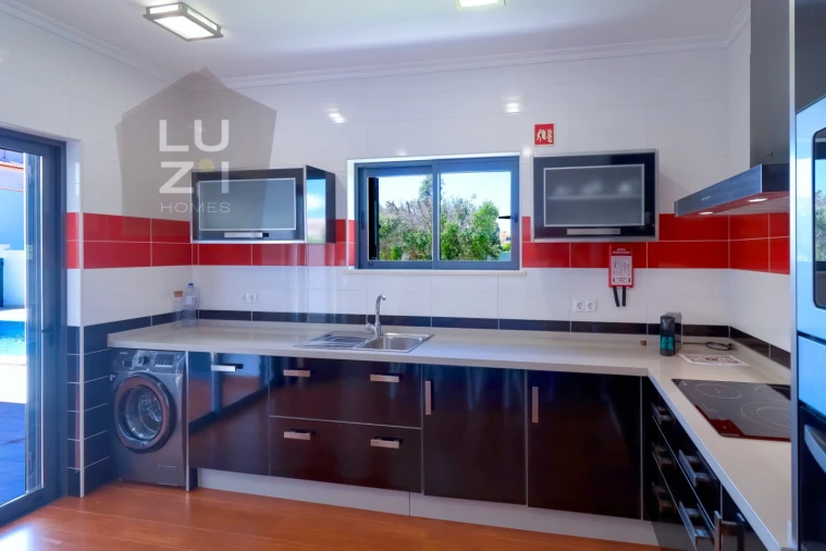 Moradia T3 para Venda em Vila de Sagres Foto 7