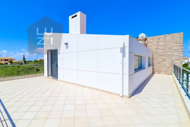 Moradia T3 para Venda em Vila de Sagres Foto 24