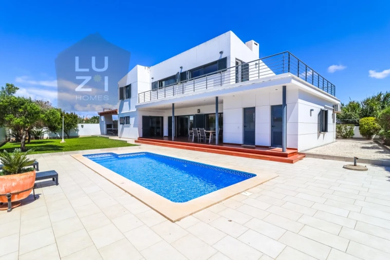 Moradia T3 para Venda em Vila de Sagres