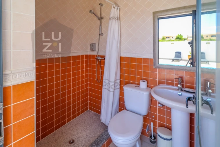 Moradia T3 para Venda em Vila de Sagres Foto 35