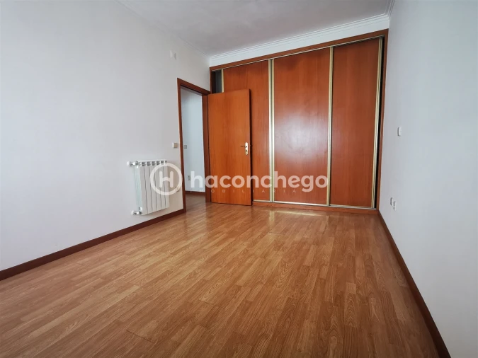 Moradia T4 para Venda em Abade de Neiva Foto 28