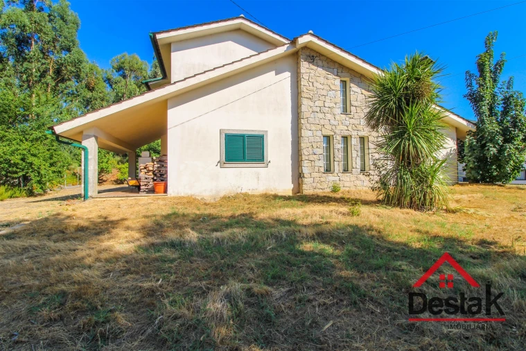 Moradia T4 para Venda em Vouzela e Paços de Vilharigues Foto 26