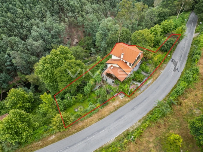 Moradia T6 para Venda em Vieira do Minho Foto 35