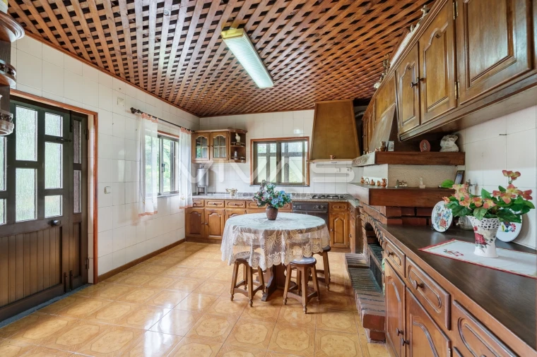 Moradia T6 para Venda em Vieira do Minho Foto 10