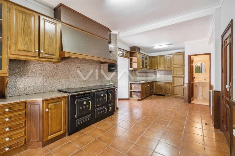 Moradia T4 para Venda em Nogueiró e Tenões Foto 11