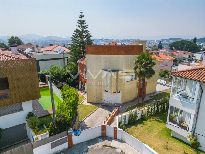 Moradia T4 para Venda em Nogueiró e Tenões Foto 1