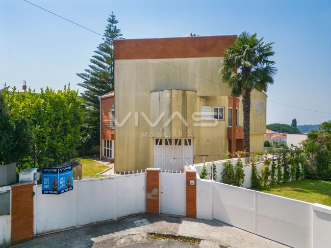 Moradia T4 para Venda em Nogueiró e Tenões Foto 2