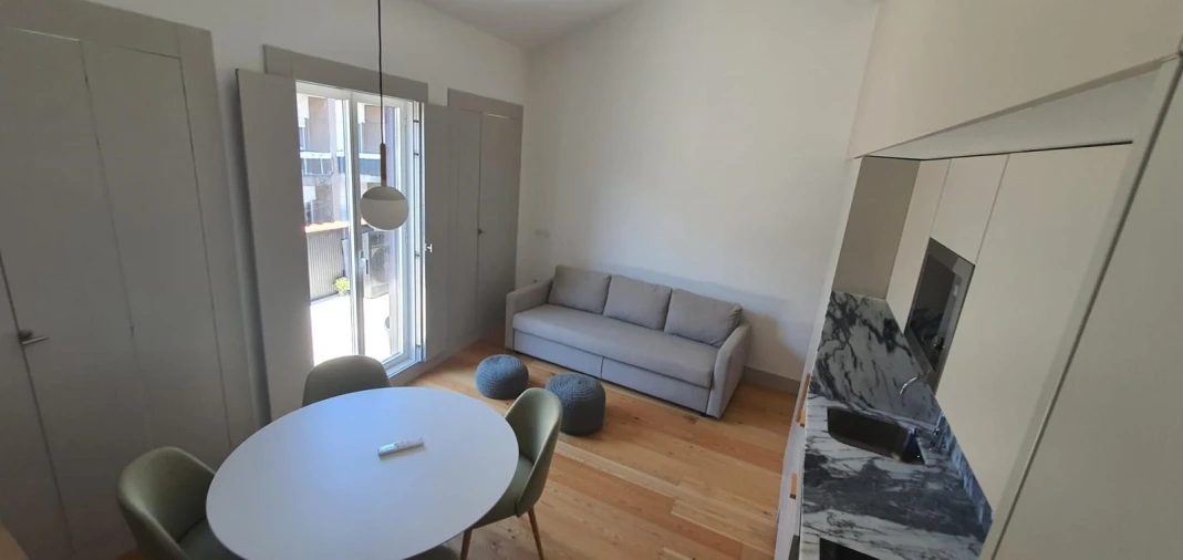 Apartamento T1 para Arrendamento em São Vitor (Braga) Foto 6