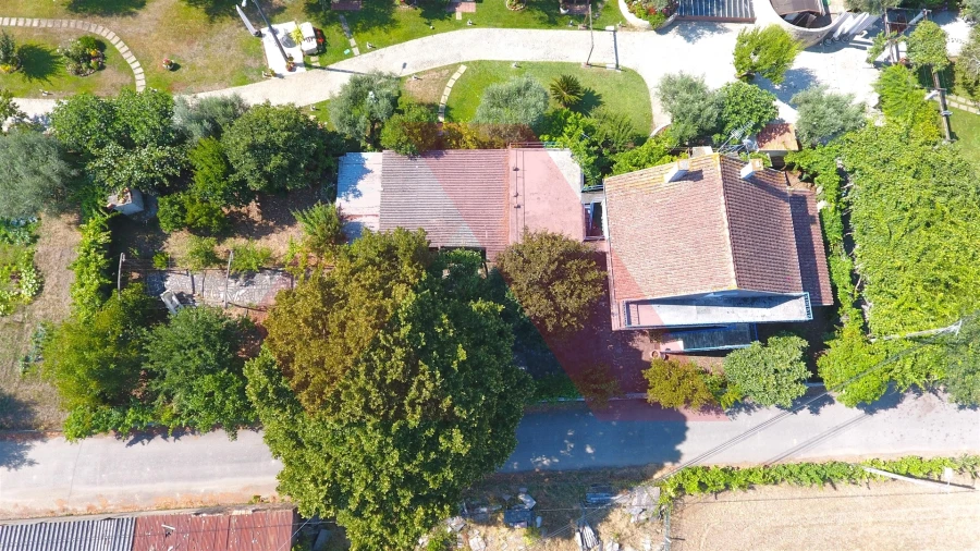 Moradia T2 para Venda em Mouronho Foto 2