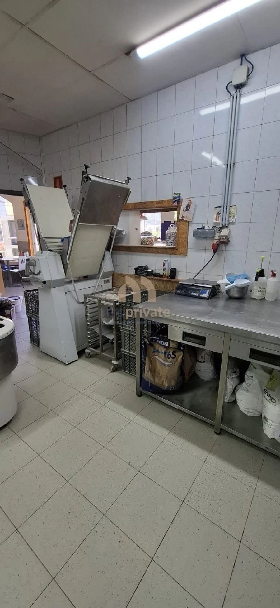 Loja para Venda em Caldas de Vizela (São Miguel e São João) Foto 13