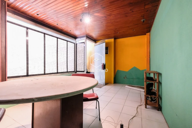 Loja para Venda em Santa Marinha e São Pedro da Afurada Foto 10