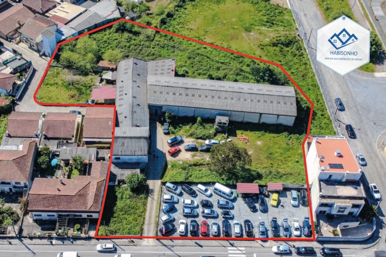 Armazém para Venda em Ermesinde Foto 1