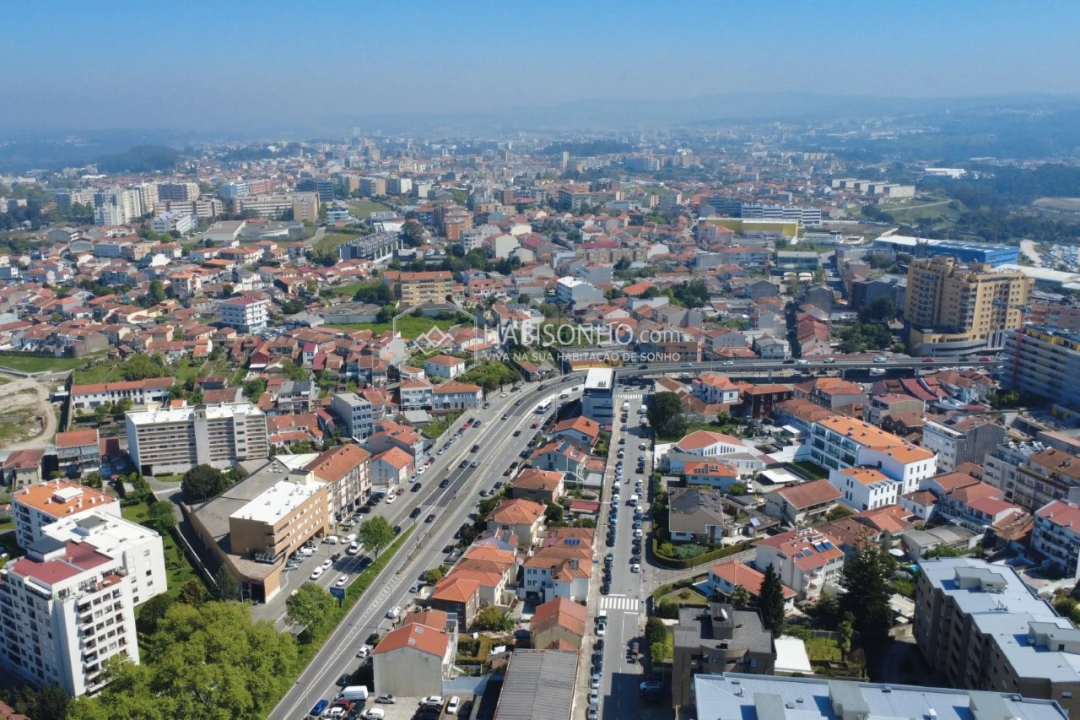 Apartamento T1 para Venda em Paranhos Foto 7
