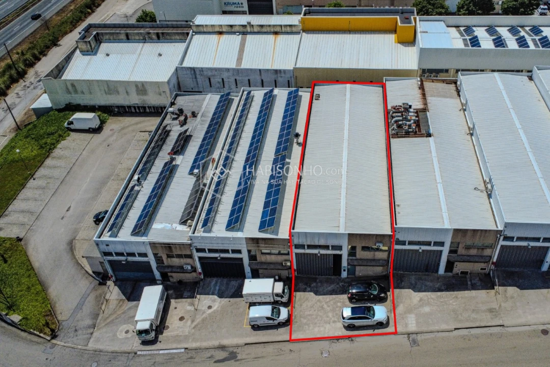 Armazém para Venda em Ermesinde Foto 3