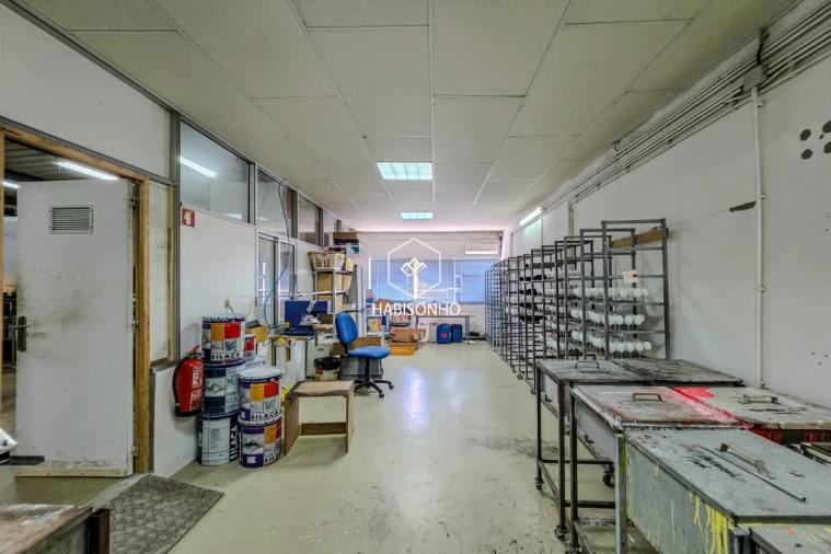 Armazém para Venda em Ermesinde Foto 10