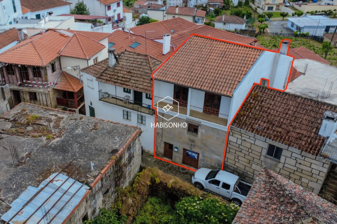 Moradia T3 para Venda em Alijo Foto 9