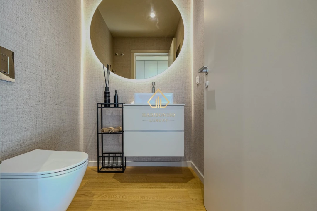 Apartamento T4 para Venda em Santa Marinha e São Pedro da Afurada Foto 13