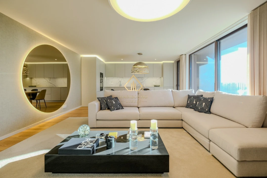 Apartamento T4 para Venda em Santa Marinha e São Pedro da Afurada Foto 4