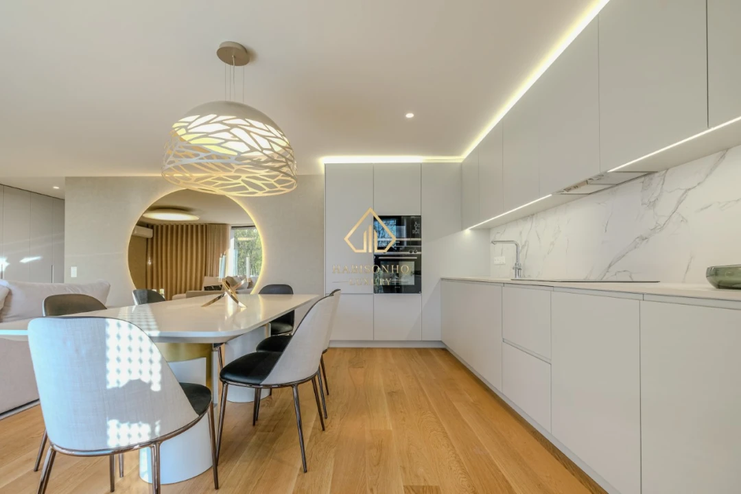 Apartamento T4 para Venda em Santa Marinha e São Pedro da Afurada Foto 7