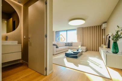 Apartamento T4 para Venda em Santa Marinha e São Pedro da Afurada