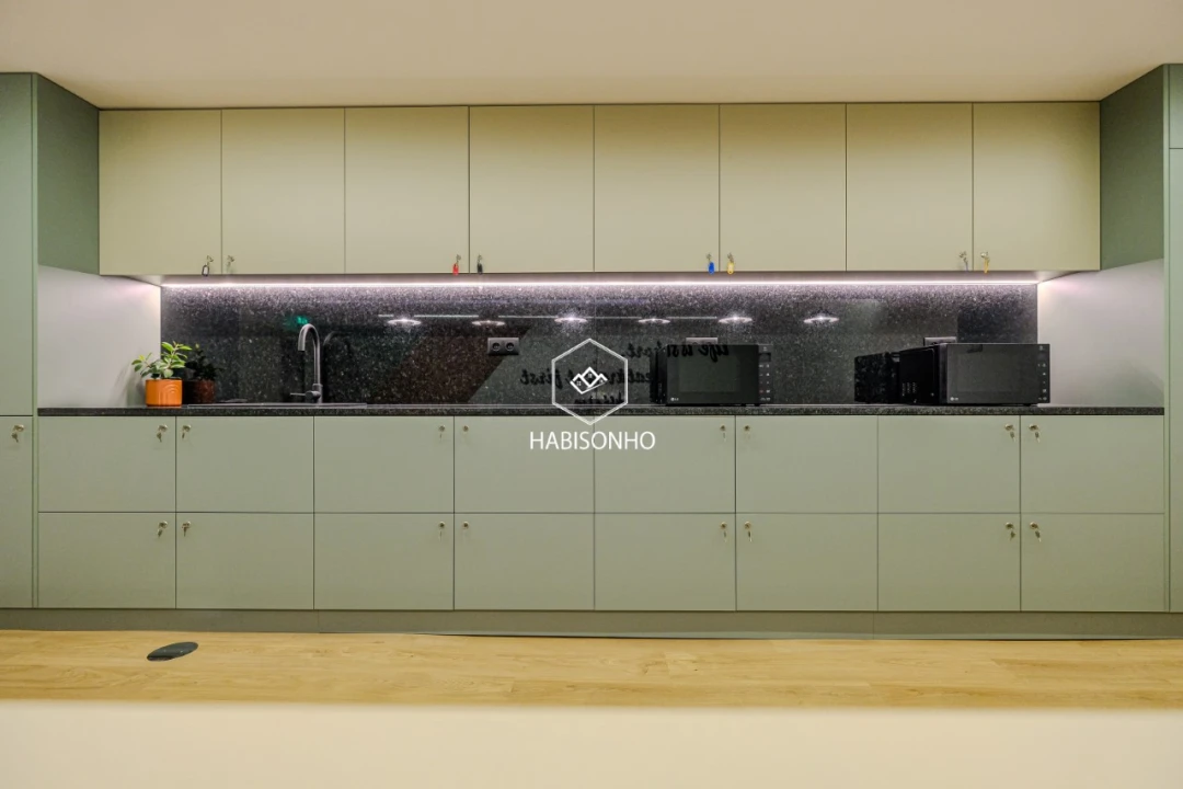 Prédio para Arrendamento em Gondomar (São Cosme), Valbom e Jovim Foto 27