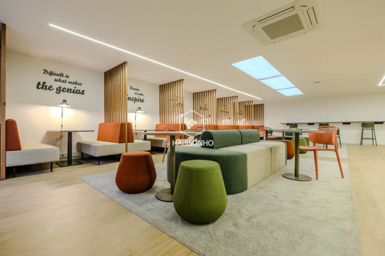 Escritório para Arrendamento em Gondomar (São Cosme), Valbom e Jovim Foto 15