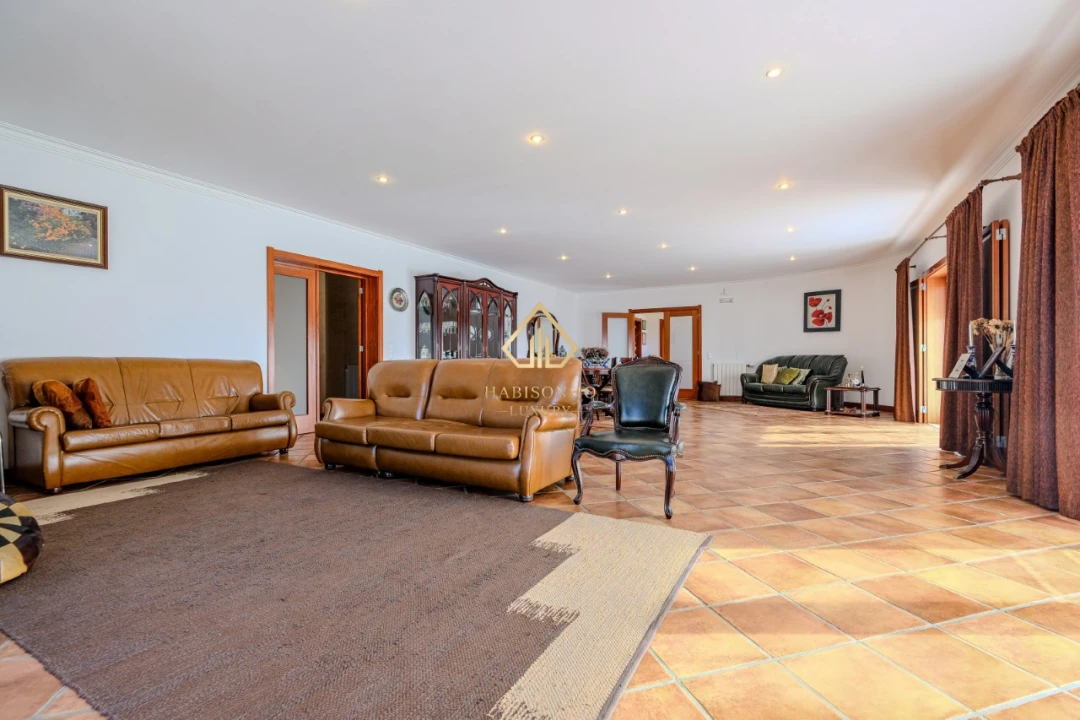 Moradia T5 para Venda em Baião (Santa Leocádia) e Mesquinhata Foto 6