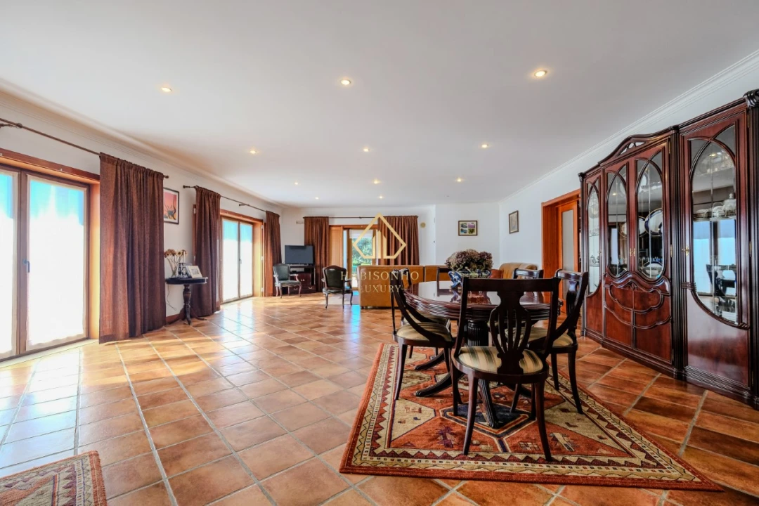 Moradia T5 para Venda em Baião (Santa Leocádia) e Mesquinhata Foto 8