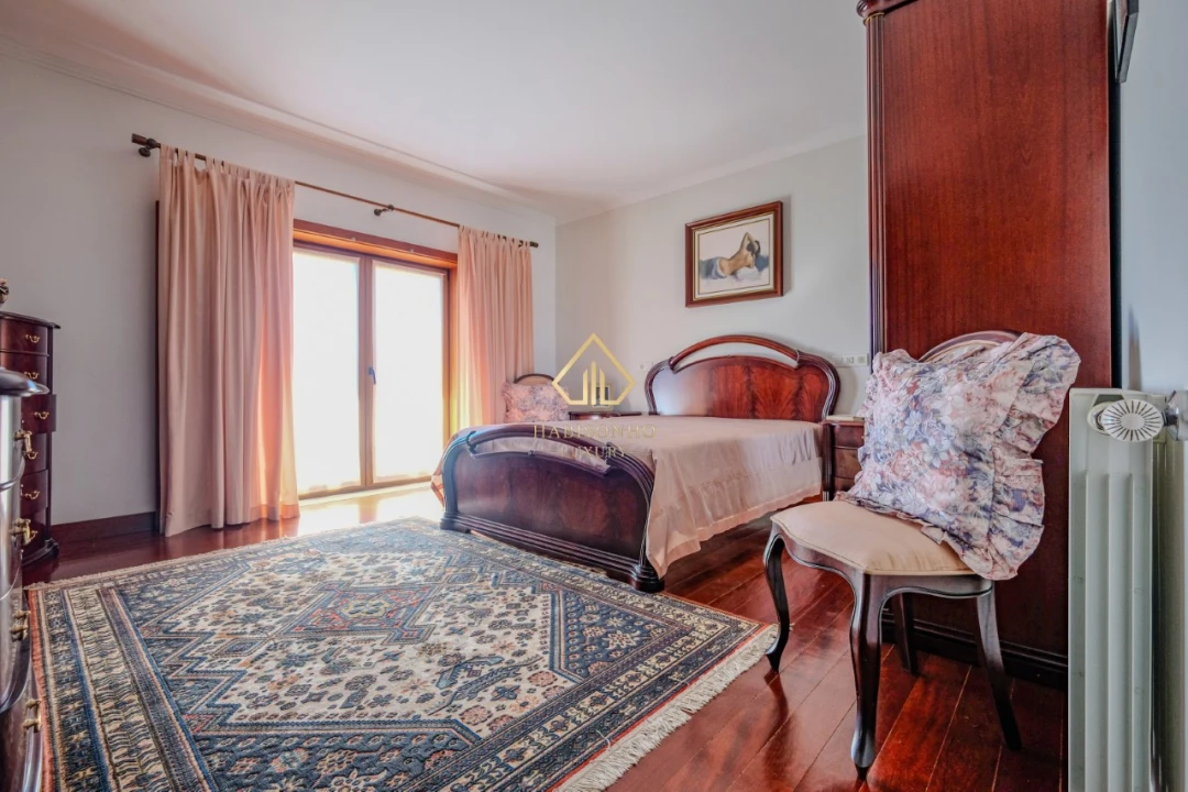 Moradia T5 para Venda em Baião (Santa Leocádia) e Mesquinhata Foto 28