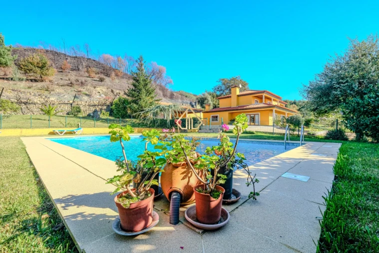 Moradia T5 para Venda em Baião (Santa Leocádia) e Mesquinhata Foto 32