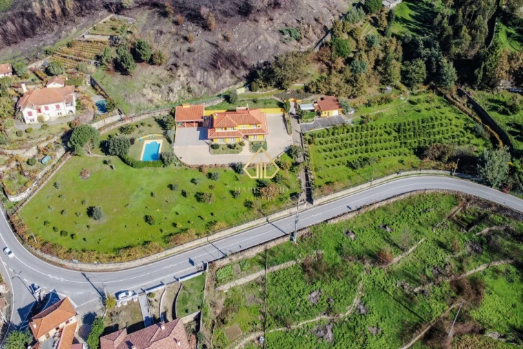 Moradia T5 para Venda em Baião (Santa Leocádia) e Mesquinhata Foto 40