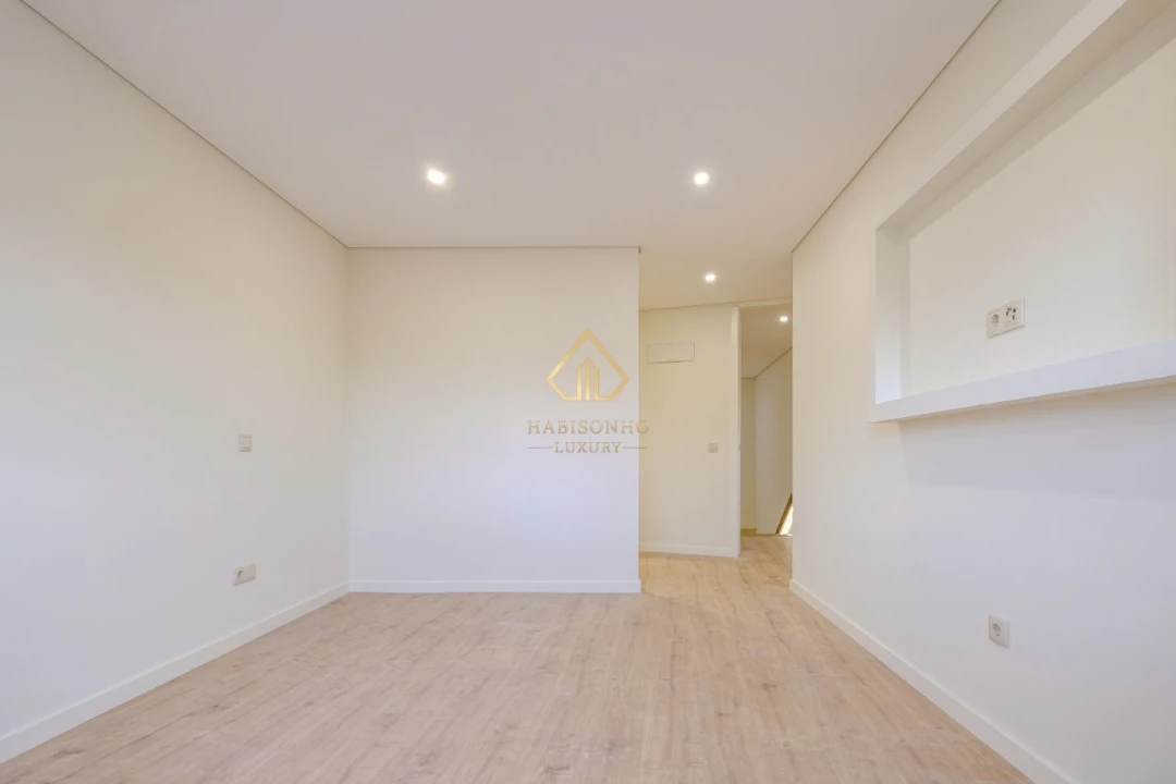 Moradia T3 para Venda em Rio Tinto Foto 15