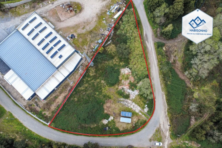 Terreno para Venda em Fânzeres e São Pedro da Cova