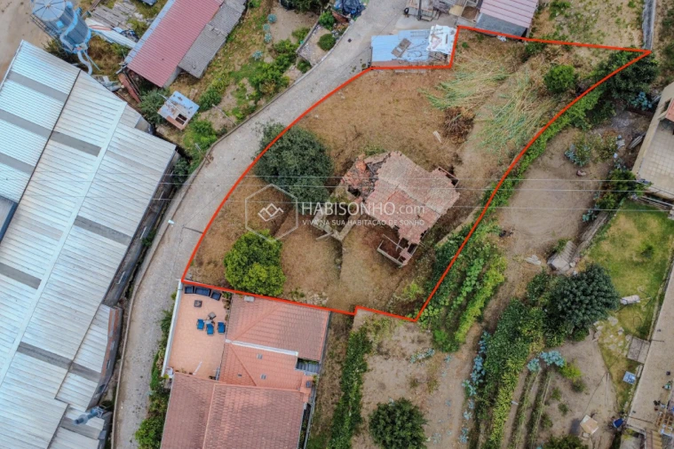 Terreno para Venda em Foz do Sousa e Covelo Foto 2