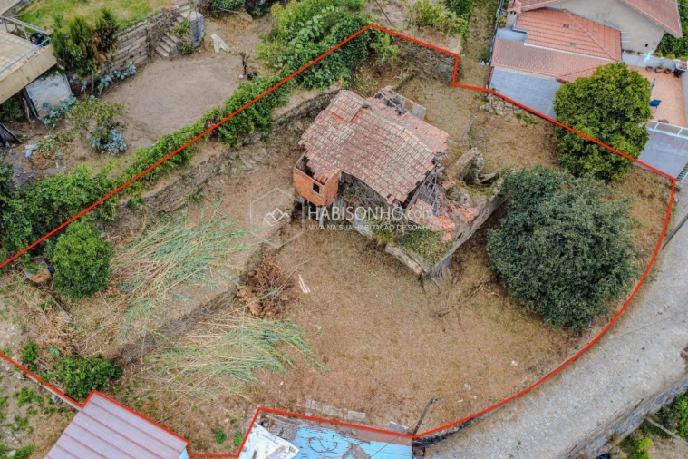 Terreno para Venda em Foz do Sousa e Covelo Foto 3