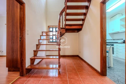 Moradia T4 para Venda em Madalena