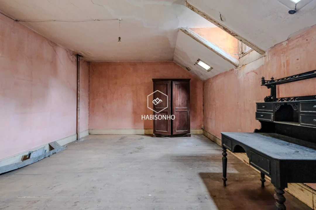 Prédio para Venda em Lordelo do Ouro e Massarelos Foto 19