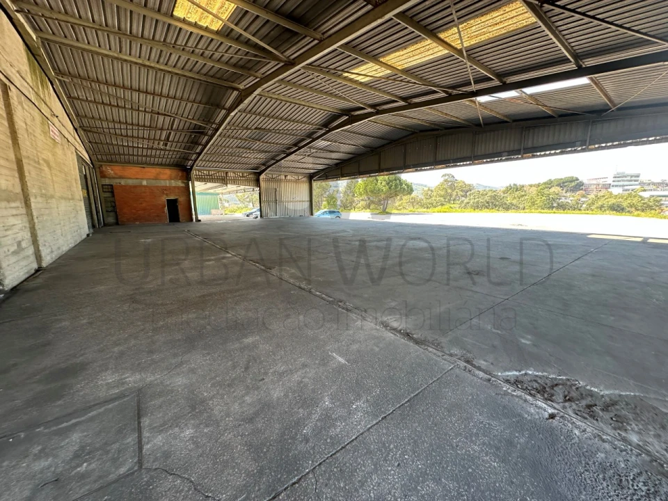 Armazém para Venda em Loures Foto 4