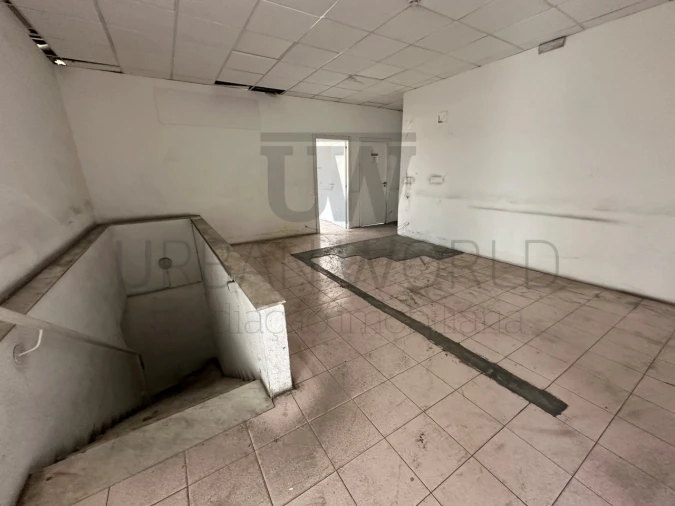 Armazém para Venda em Loures Foto 11