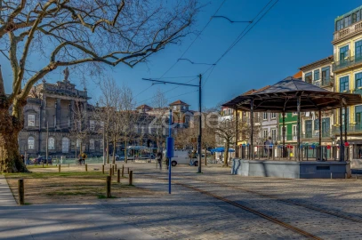 Apartamento T7 para Venda em Cedofeita, Santo Ildefonso, Sé, Miragaia, São Nicolau e Vitória