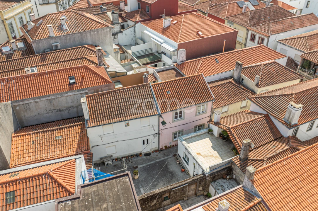 Moradia T2 para Venda em Santa Maria Maior e Monserrate e Meadela Foto 13