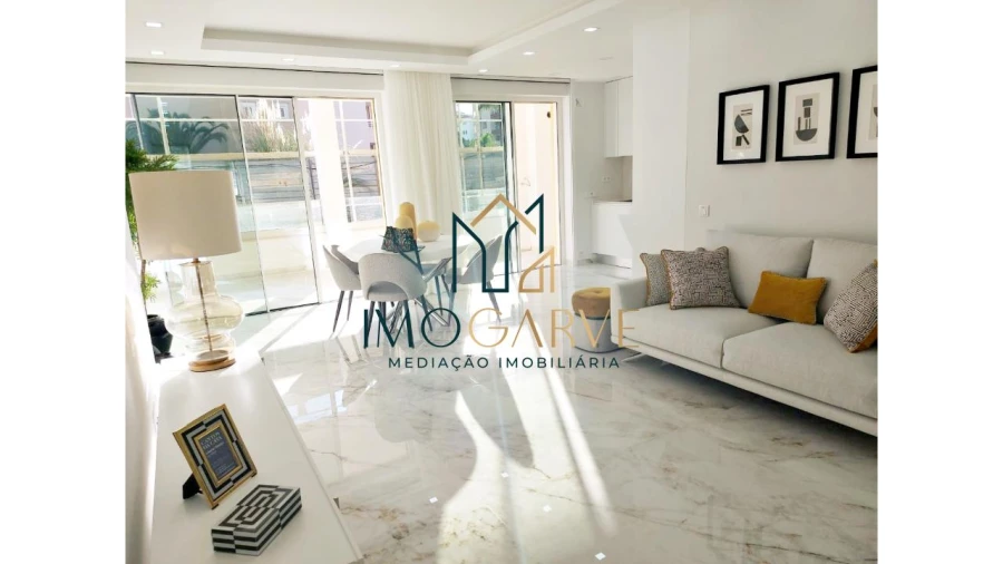 Apartamento T3 para Venda em Lagos (São Sebastião e Santa Maria)