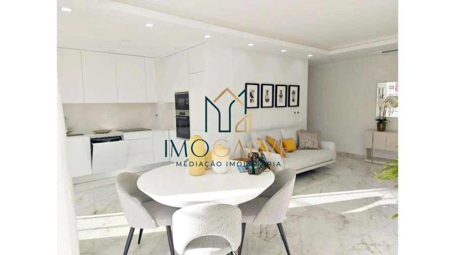 Apartamento T3 para Venda em Lagos (São Sebastião e Santa Maria) Foto 2