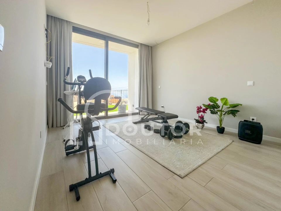 Moradia T3 para Venda em Ribeira Brava Foto 29