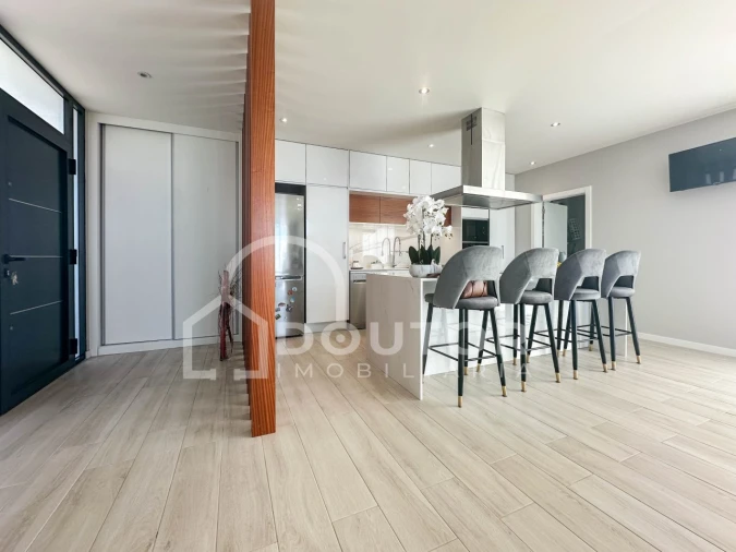 Moradia T3 para Venda em Ribeira Brava Foto 18