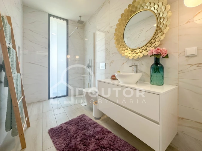 Moradia T3 para Venda em Ribeira Brava Foto 33